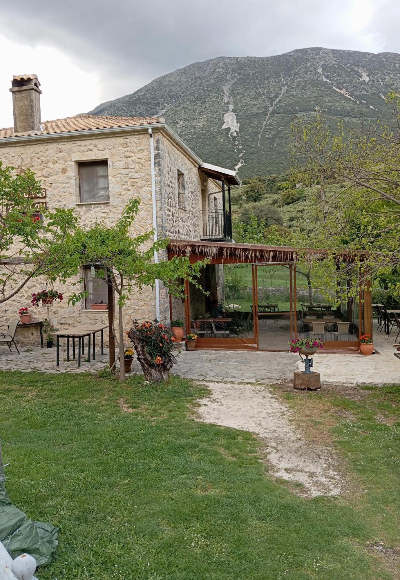 Xenonas Souliou Hotel Samonida Luaran gambar